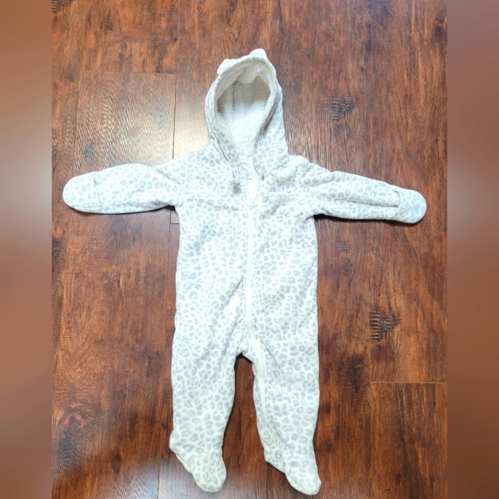 Carter's Baby Girl's fleece bunting 9 months